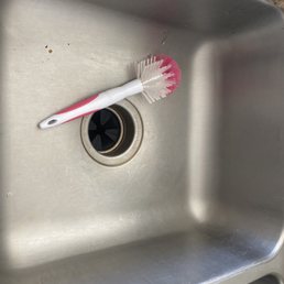 Executive Image Cleaning Services - Didn't clean the sinks because of clutter. - Home Cleaning Near Me - Temecula, California