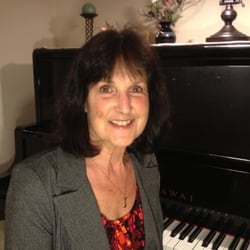 Piano Lessons by Debbie DeMar