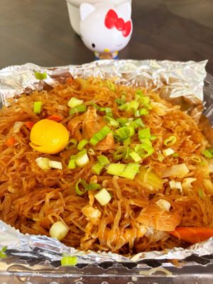 Neri's Casual Filipino Dining by null