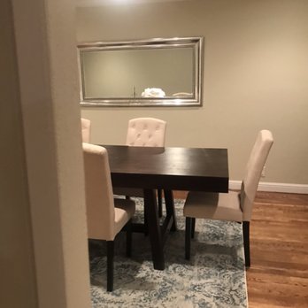 Victoria Isabel Design - A clean color and palette goes a long way. - Home Staging Near Me Victoria Isabel Design - A clean color and palette goes a long way. - Home Staging Near Me