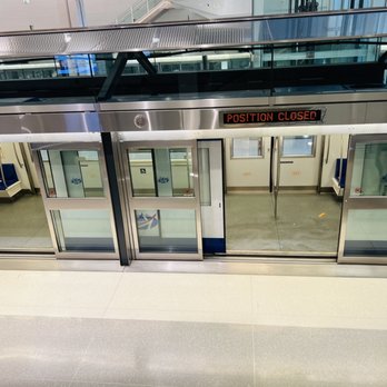 Dulles Airport AeroTrain - Trains Near Me - Dulles, Virginia