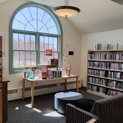 Southbury Public Library - Teen area