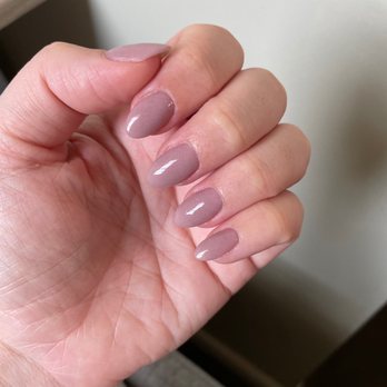 Elegant Nails & Spa - Nail Salons Near Me - Medford, Massachusetts