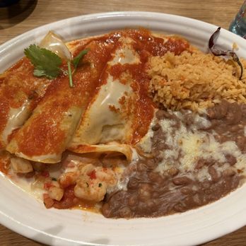 La Parrilla Mexican Restaurant - Del Mar Enchiladas - Mexican Near Me - Atlanta, Georgia La Parrilla Mexican Restaurant - Del Mar Enchiladas - Mexican Near Me - Atlanta, Georgia