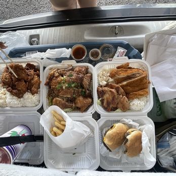 Mark's Drive Inn - Bbq chicken/katsu plate, oyster sauce chicken over cake noodle, garlic chicken plate/cheeseburger, fries, fruit punch - Hawaiian Near Me - Honolulu, Hawaii