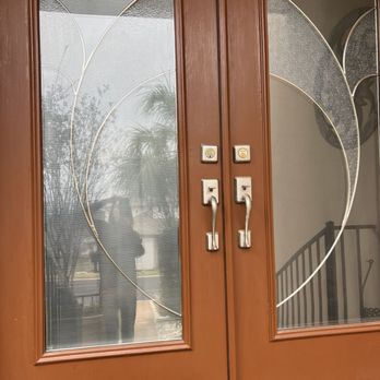 Austin Doors & Trim - Front door trim needed to seal and balance the frame. - Carpenters Near Me - Austin, Texas Austin Doors & Trim - Front door trim needed to seal and balance the frame. - Carpenters Near Me - Austin, Texas