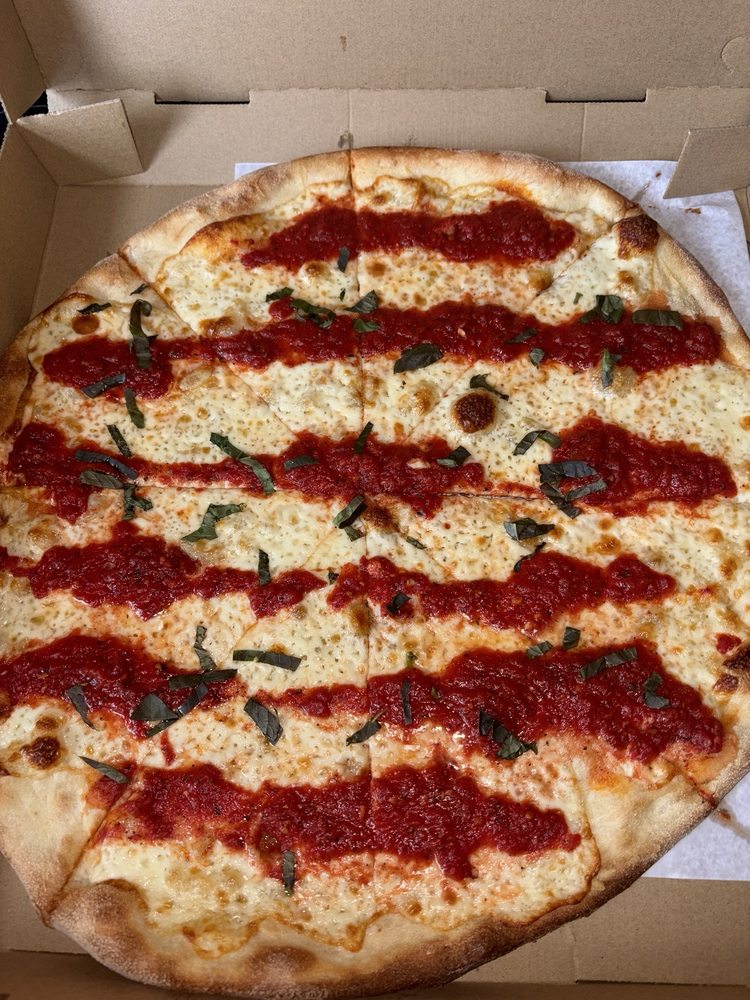 Food from Pizza Da Napoli