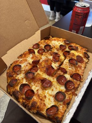 Triple Beam Pizza by null