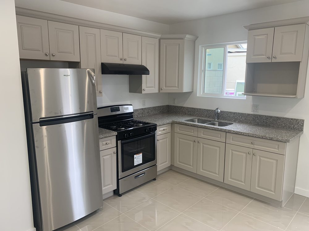 Slide of Aviva Home Improvement