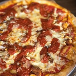 Chicken Parmigiana pizza small