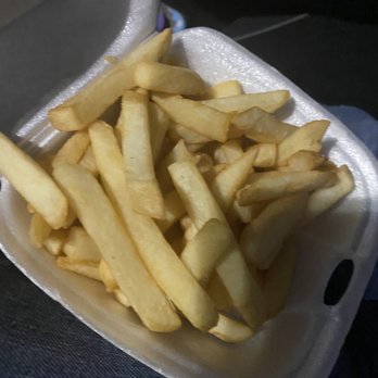 Straight From Philly Steakout - Soggy unseasoned fries - Cheesesteaks Near Me - Henderson, Nevada Straight From Philly Steakout - Soggy unseasoned fries - Cheesesteaks Near Me - Henderson, Nevada