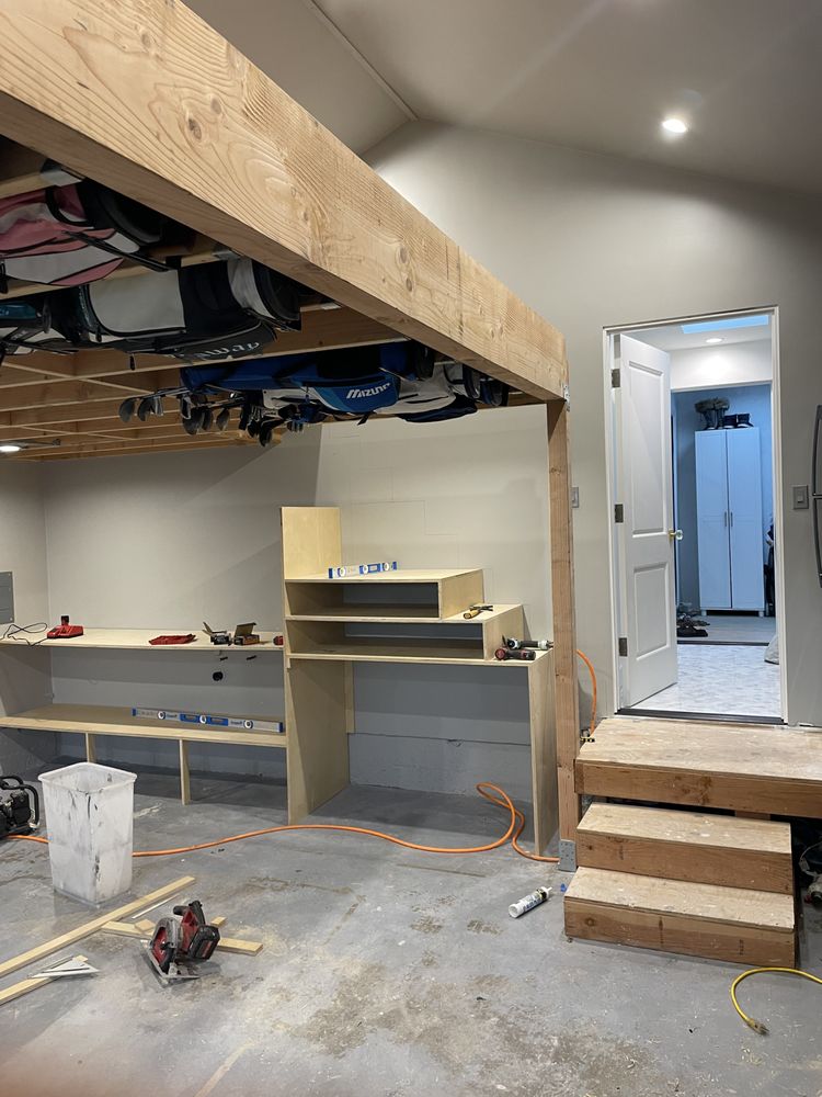 Slide of Green Oak Builders