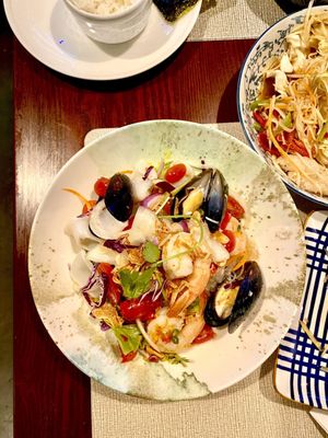 Good Catch | Thai Urban Bistro by null