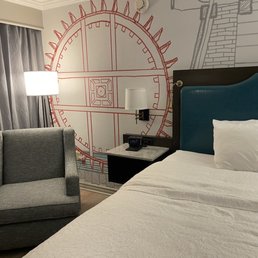 Sleek, comfortable room Sleek, comfortable room