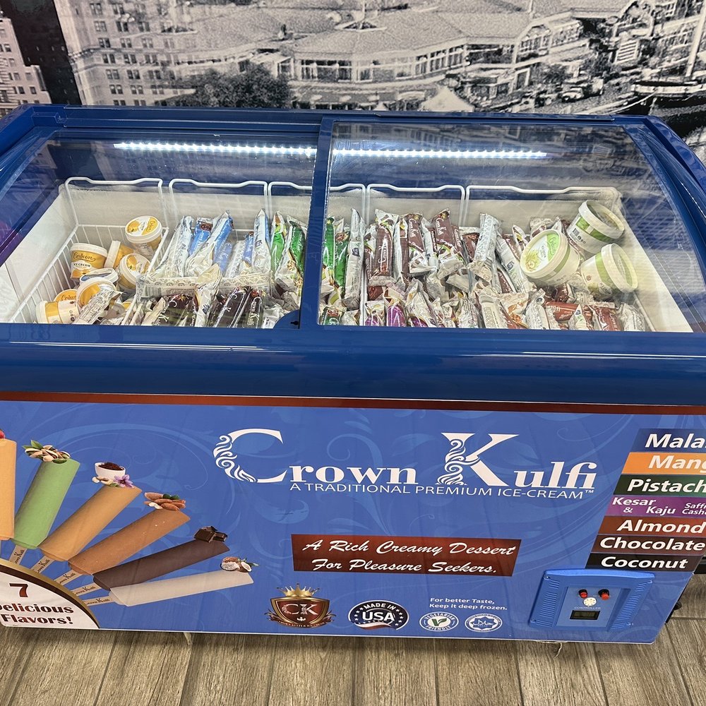 Naz's Halal Food - White Oak - crown x - nut display - Halal Near Me - Silver Spring, Maryland Naz's Halal Food - White Oak - crown x - nut display - Halal Near Me - Silver Spring, Maryland