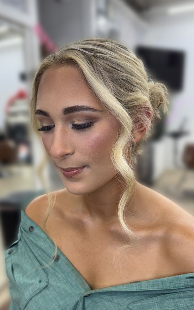 You Glow Girl Ms Beauty Bar and Blowtique Logo