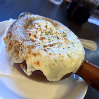 Crêperie Chez Suzette - French Onion Soup - Creperies Near Me - Montreal, Quebec Crêperie Chez Suzette - French Onion Soup - Creperies Near Me - Montreal, Quebec