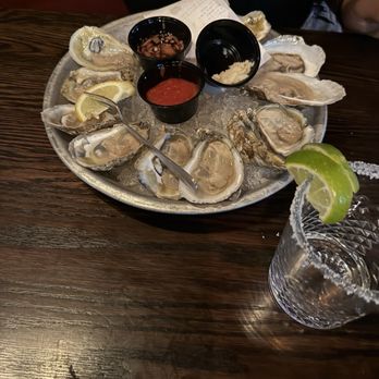 The Pour House - Westmont - Gastropubs Near Me - Haddon Township, New Jersey The Pour House - Westmont - Gastropubs Near Me - Haddon Township, New Jersey