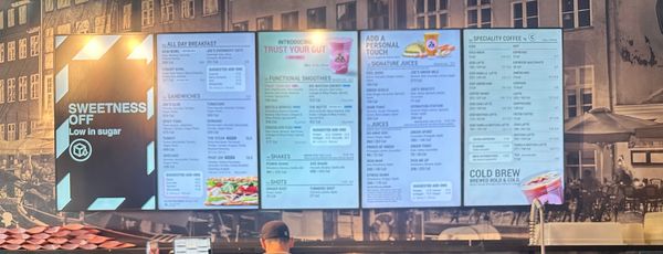 JOE & THE JUICE by null