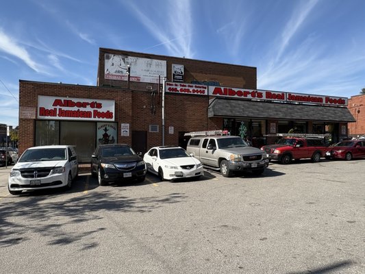 Albert's Real Jamaican Foods by null