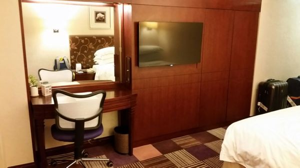 Oasis Avenue by null