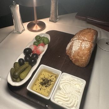 Durant's - Complimentary bread and crudite - Steakhouses Near Me - Phoenix, Arizona