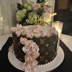 Pink Little Cake