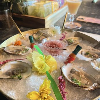 Sante - Cocktail Bars Near Me - Houston, Texas