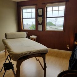 Valley Isle Reiki - Inside of Reiki room