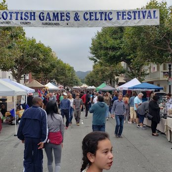 Old Monterey Marketplace - The start of this weekly farmer's market - Farmers Market Near Me - Monterey, California Old Monterey Marketplace - The start of this weekly farmer's market - Farmers Market Near Me - Monterey, California