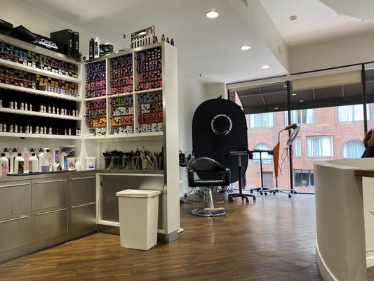 George Salon at the Four Seasons by null