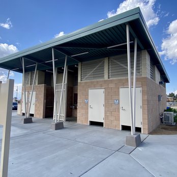 Dundee Jones Park - Clean restrooms (hopefully they stay clean) - Dog Parks Near Me - Henderson, Nevada