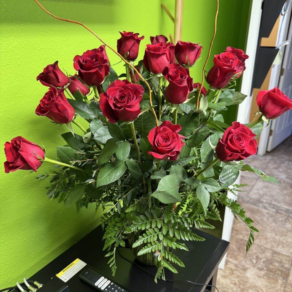 Padge's Flowers Shop - Florists Near Me - Lovington, New Mexico Padge's Flowers Shop - Florists Near Me - Lovington, New Mexico