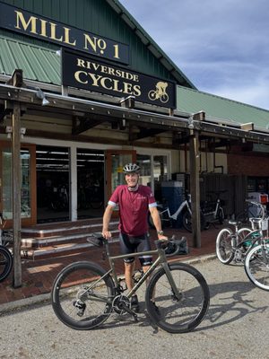 Riverside Cycle Newburyport by null
