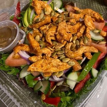 Fidela's Restaurant - House salad with grilled chicken - Mexican Near Me - Fresh Meadows, New York Fidela's Restaurant - House salad with grilled chicken - Mexican Near Me - Fresh Meadows, New York