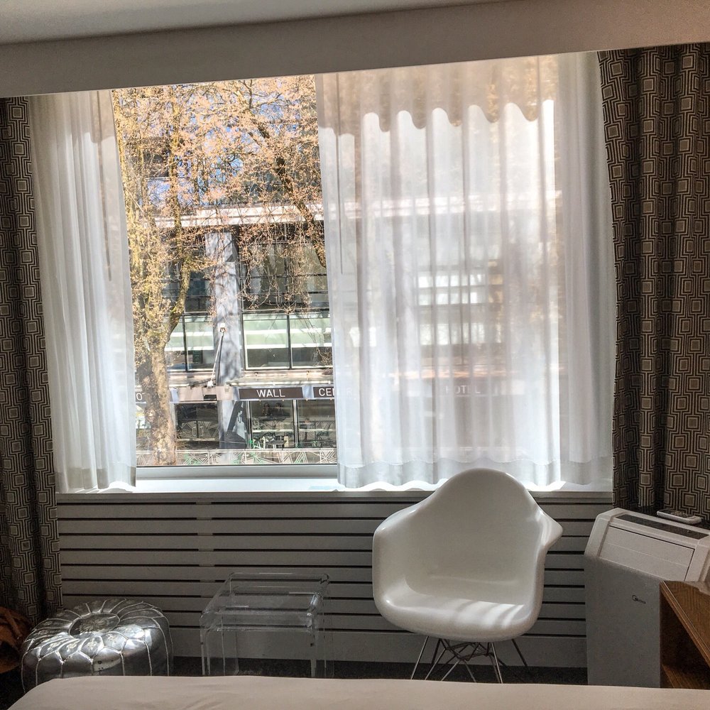 The Burrard - Hotels Near Me - Vancouver, British Columbia The Burrard - Hotels Near Me - Vancouver, British Columbia
