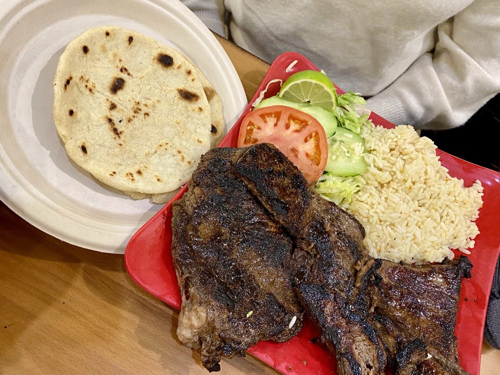 PUPUSERIA EL COMALITO Updated November 2024 43 Photos & 74 Reviews