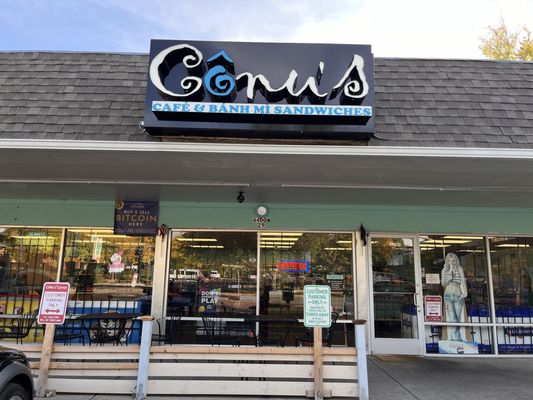 CôNu’s Corner Phở & Bánh Mì Sandwiches by null