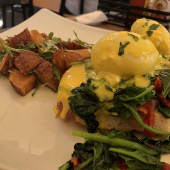 Fig Tree Cafe - Tuscan Benny! With upgraded potatoes - Breakfast & Brunch Near Me - San Diego, California