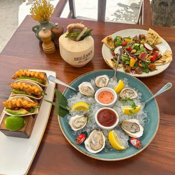 Nikki Beach Miami Beach - Tempura Shrimp Tacos, Pina Colada, Rainbow Tuna Salad, Freshly Shucked Oysters - Seafood Near Me - Miami Beach, Florida