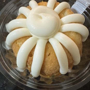 Nothing Bundt Cakes - Bakeries Near Me - Paramus, New Jersey