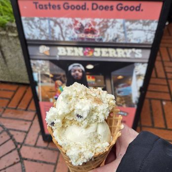 Ben & Jerry’s - Turtle Sundae in a waffle cone - Ice Cream & Frozen Yogurt Near Me - Portland, Oregon Ben & Jerry’s - Turtle Sundae in a waffle cone - Ice Cream & Frozen Yogurt Near Me - Portland, Oregon