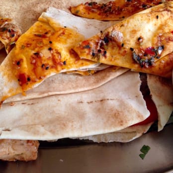 O Liban - 4th course (mixed grill of beef and chicken under the bread) - Lebanese Near Me - Ixelles, BRU