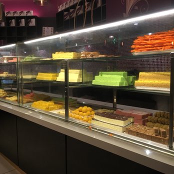 Zoya - Cafes Near Me - Bradford, XWY