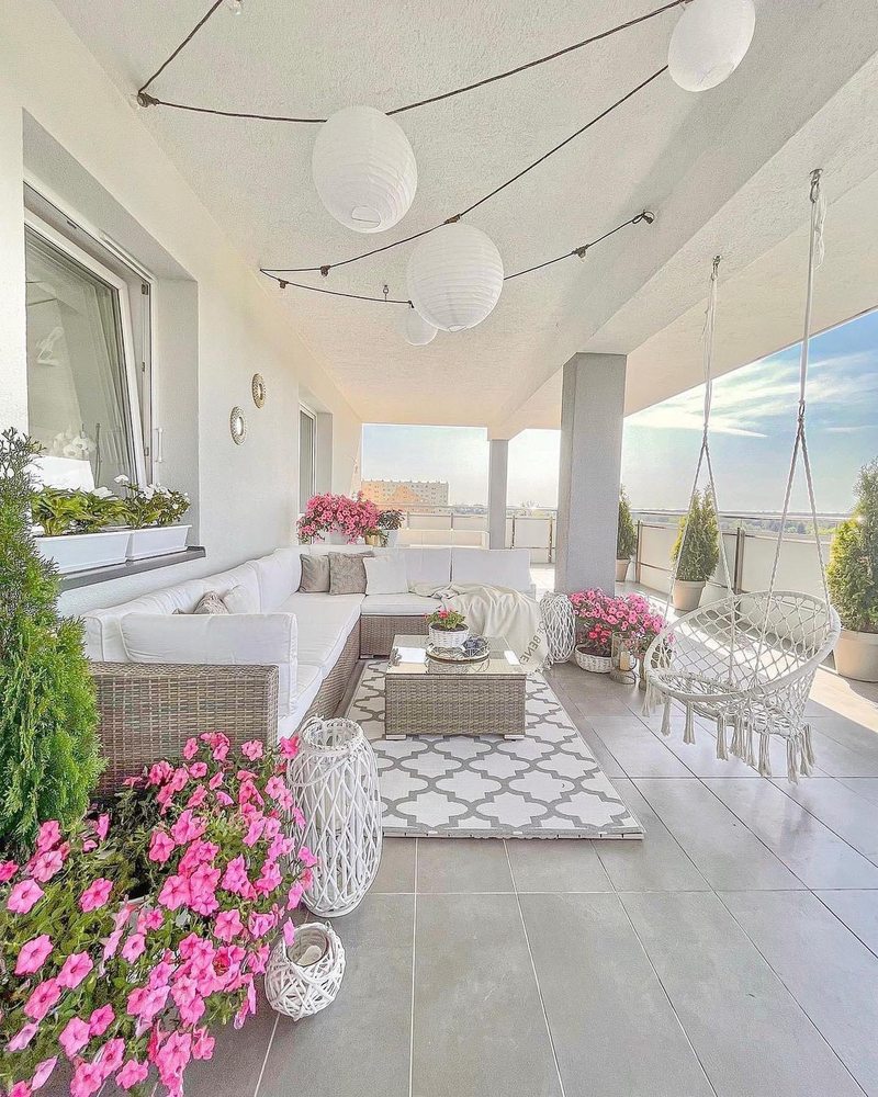 Slide of A&A Skyline Construction