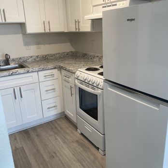 Altera 3100 - Altera 3100 Kitchen - Apartments Near Me - Tallahassee, Florida Altera 3100 - Altera 3100 Kitchen - Apartments Near Me - Tallahassee, Florida