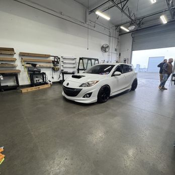 Endless Autosalon - Windshield banner - Auto Customization Near Me - Murrieta, California