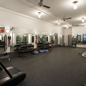 INFORM FITNESS - Updated November 2024 - 28 Reviews - 201 E 56th St ...
