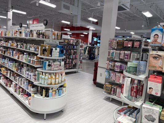 TJ MAXX - Updated March 2025 - 45 Photos - 13380 N Prasada Pkwy