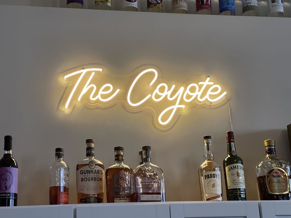 The Coyote Tasting Room Logo